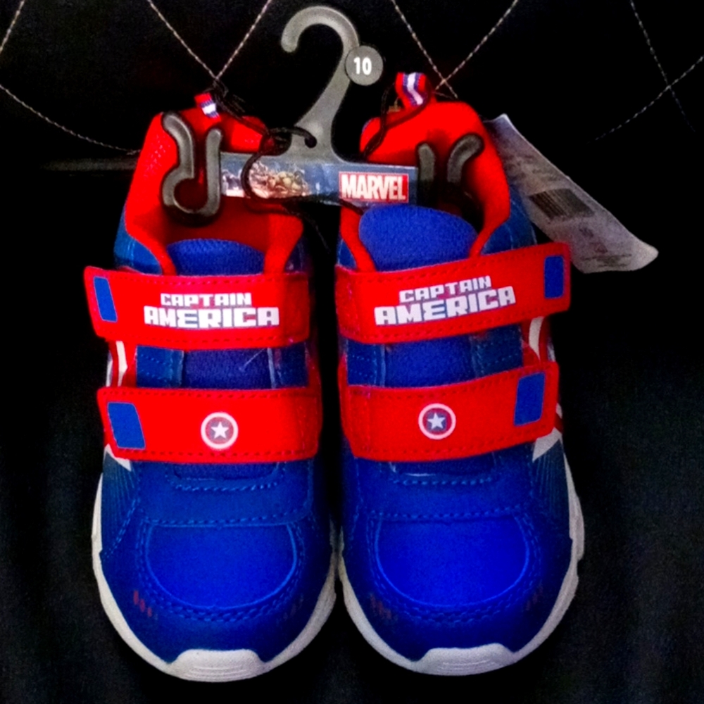 captain America Toddler sneakers